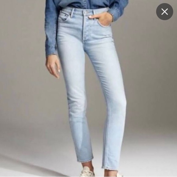 Aritzia - Denim Forum Yoko light wash straight jeans - Picture 4 of 4